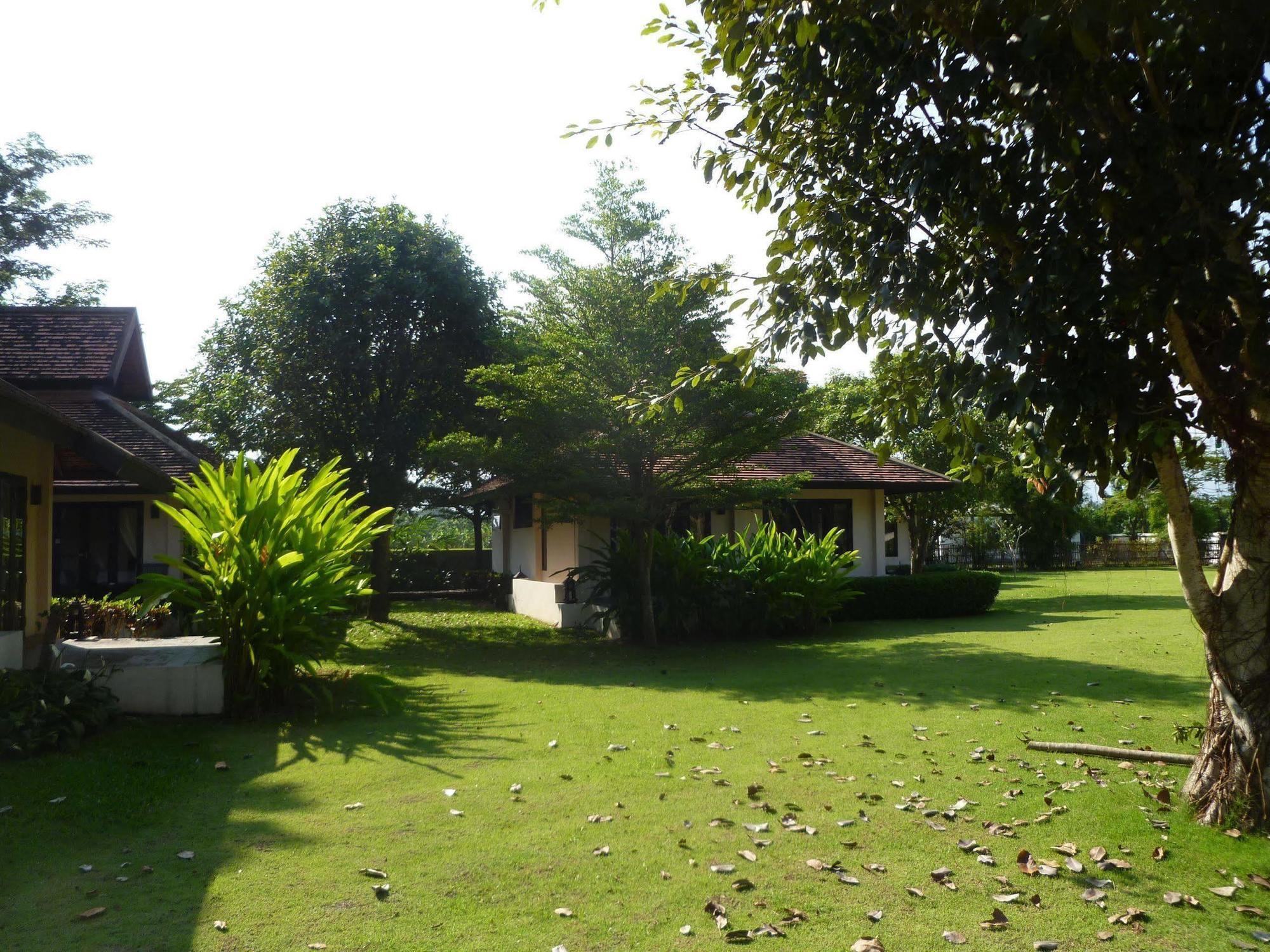 Lanna Boutique Village Chiang Mai Exterior photo